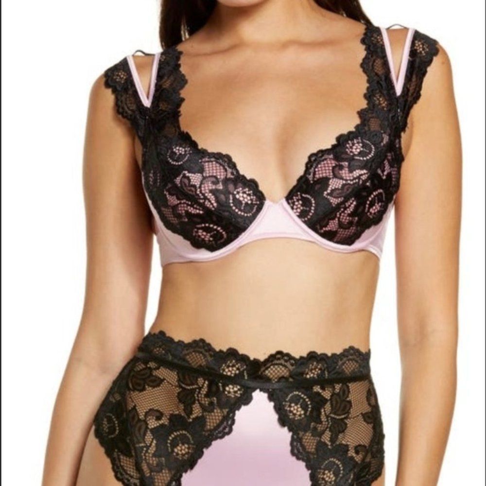 Delicate Lace Underwire Bra and High-Waist Brief Set - Pink & Black NEVER WORN